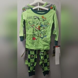 💲NWT Teenage Mutant Ninja Turtles 4 Piece Long Sleeve Pajamas 2T
